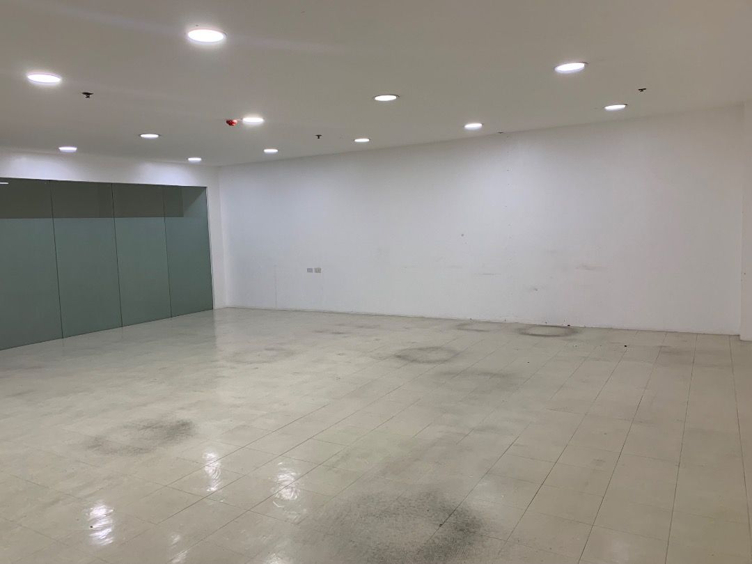 office space for lease (Category: Commercial) located in Makati City. Submitted by zionland145 (Listing ID 1362866722, Image 3). Description: office space located in salcedo village and legazpi village makati floor area ranges from 40 square meters to 500 square meters . 24/7 operations, bare to semi fitted condition. Parking is additional fee at ph 5,000-6,000 per slot per month. terms of payment : Three months security deposit and three months 