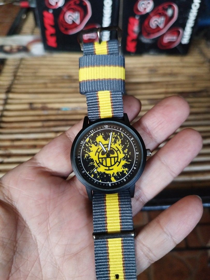 One piece watch (Category: Men's Watches) located in Marikina City. Submitted by chadxiii (Listing ID 1362911066, Image 2). Description: one piece watch 500 each gcash payments location marikina lalamove or jnt.