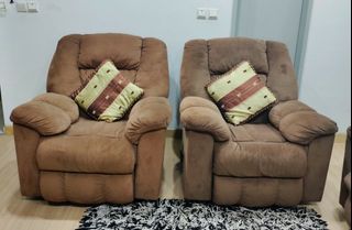 (Category: ) located in . Submitted by warmcloud.c94a39 (Listing ID 1362873281, Image 1). Description: .