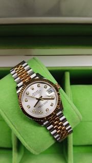 (Category: ) located in . Submitted by watches_of_31 (Listing ID 1362983011, Image 1). Description: .