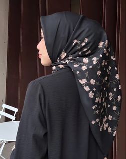(Category: ) located in . Submitted by nur1829 (Listing ID 1362940110, Image 1). Description: .