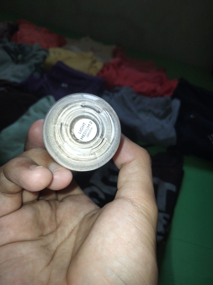 Vice cosmetic foundation shade light Medium 2 (Category: Makeup) located in Manila. Submitted by seductivelove_xo (Listing ID 1362861093, Image 3). Description: Used twice RFS: Wrong shade Gcash J&t.