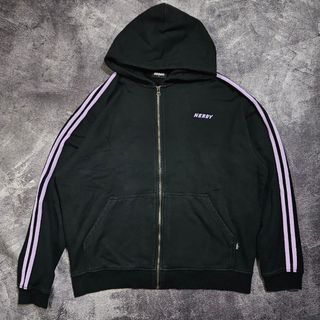 (Kategori: ) berada di . Dikirim oleh lumos.thrift (ID iklan 1362978253, Gambar 1). Deskripsi: .
