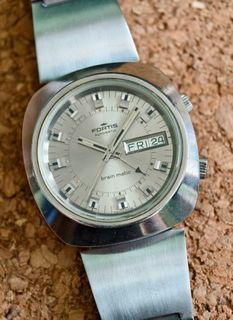 （分類：）位於 。 由 Watches_Wonders 提交（商品編號 1363108350，圖片 1）。簡介： 。
