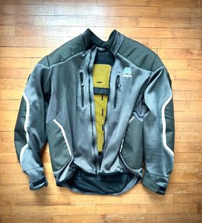 (Category: ) located in . Submitted by darthmaulooi (Listing ID 1363042853, Image 1). Description: .