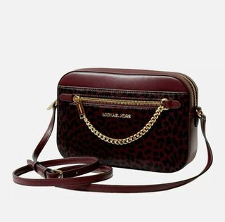 (Category: ) located in . Submitted by bag_botique (Listing ID 1360073235, Image 1). Description: .