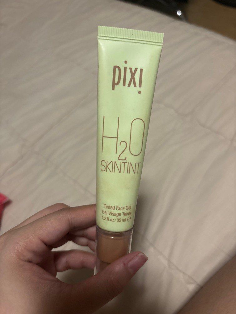 Authentic Pixi Skin tint shade: nutmeg (Category: Makeup) located in Manila. Submitted by janella_1 (Listing ID 1363089441, Image 1). Description: not my shade.
