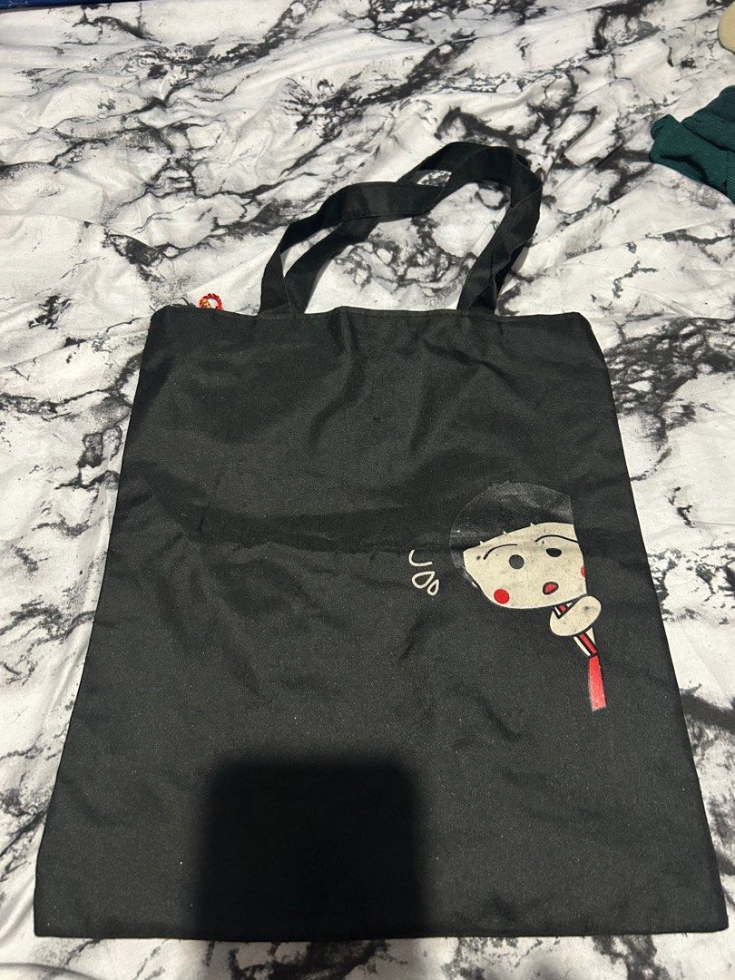 Black Tote Bag (Category: Tote Bags) located in Marikina City. Submitted by jenzitems (Listing ID 1363026565, Image 1). Description: See pictures for defects.