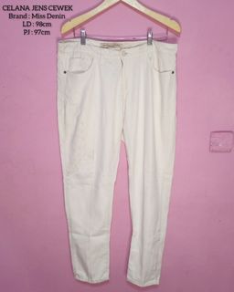 (Kategori: ) berada di . Dikirim oleh ayashop.06 (ID iklan 1363166230, Gambar 1). Deskripsi: .