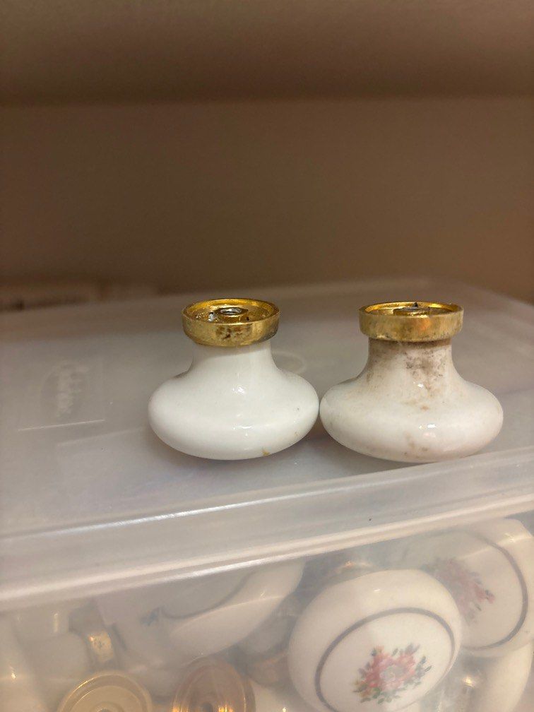 Door knobs (ceramic) high quality (Category: Other Home Furniture) located in Singapore. Submitted by nuenue (Listing ID 1363007816, Image 2). Description: Some are newer some are older I have 48 of the en.