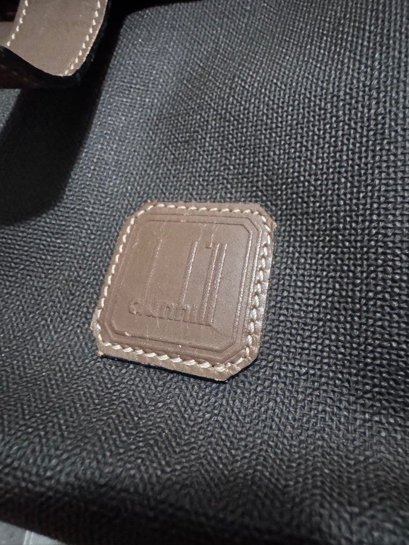 Dunhill suit bag . Vintage . (Category: Bags & Wallets) located in Singapore. Submitted by oioichina (Listing ID 1363008010, Image 1). Description: Vintage suit bag . Came with 3 hangers . Lost one . .