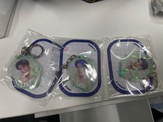 （分類：）位於 。 由 dowhateverulike 提交（商品編號 1363011188，圖片 1）。簡介： 。