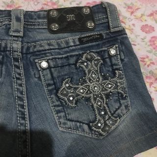 (Category: ) located in . Submitted by slipkn (Listing ID 1363115541, Image 1). Description: .