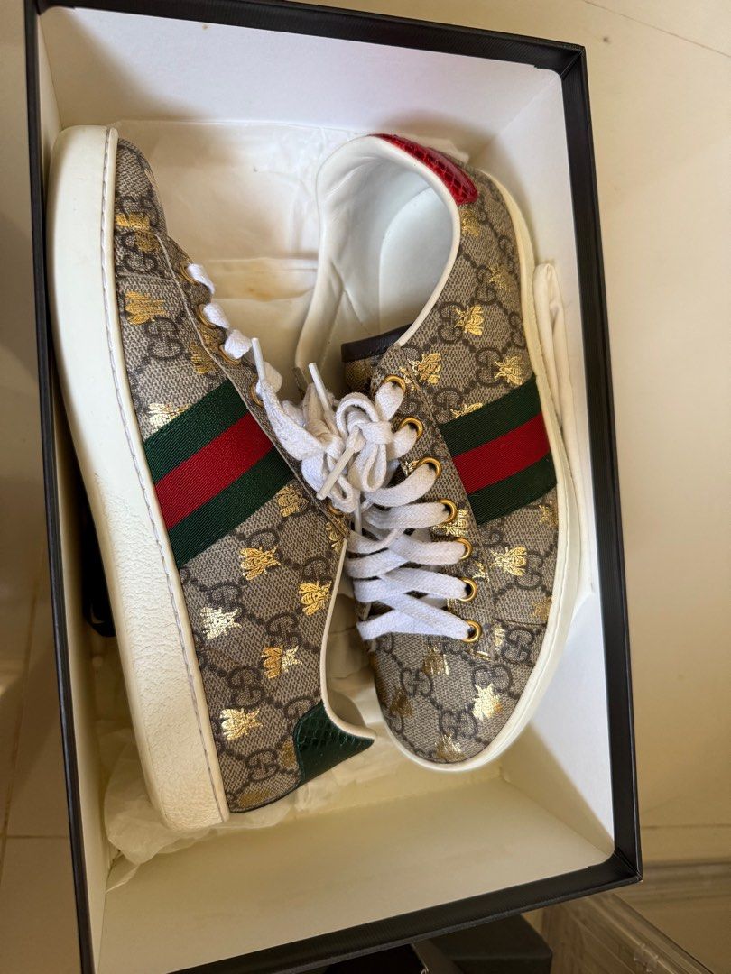 Gucci (Category: Sneakers) located in Las Pinas. Submitted by snowpluspro (Listing ID 1363018153, Image 3). Description: .