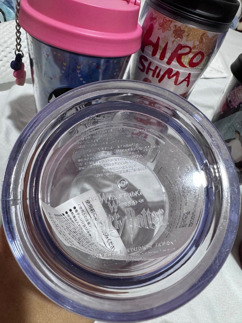 HARRY POTTER BUTTER BEER MUG (Category: Looking For) located in Cavite. Submitted by nomadicthriftlyf (Listing ID 1363056558, Image 2). Description: Harry Potter Universal Studios Japan BUTTER BEER Beer Mug 4.5” Tall.