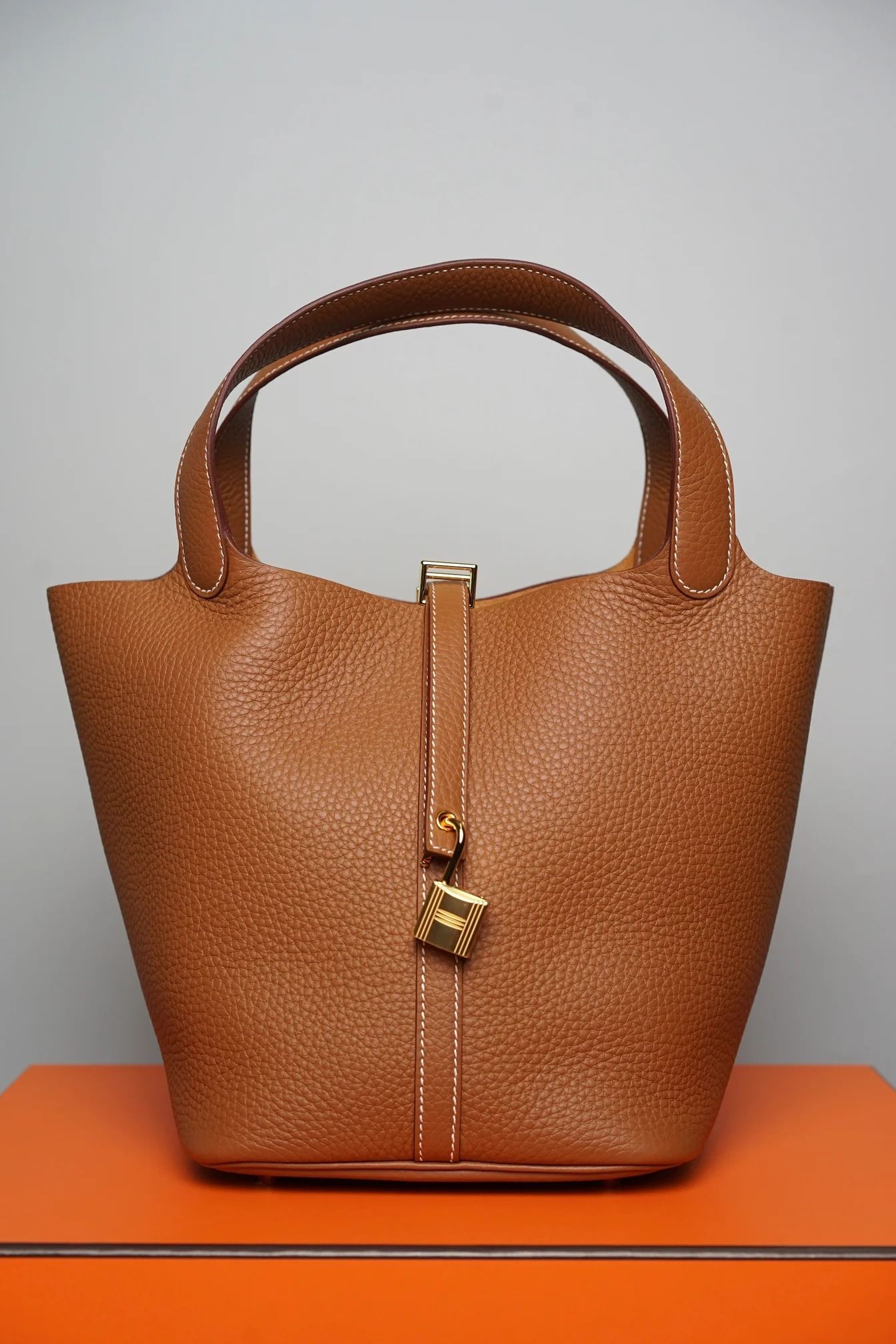 Hermes Picotin 22 in Gold Ghw (Brand New), Luxury, Bags & Wallets on ...