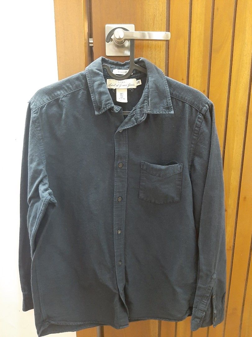 H&M long sleeves (Category: Formal Shirts) located in Cabanatuan. Submitted by decluttercab (Listing ID 1363106878, Image 1). Description: .