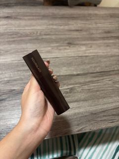 Hourglass Foundation Stick