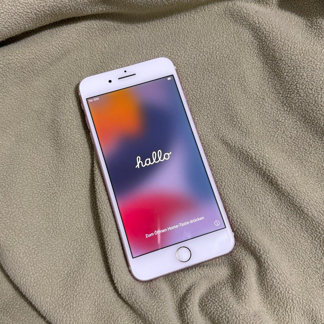 Iphone 7 Plus 128gb in Rosegold (Category: iPhone 7 Series) located in Caloocan City. Submitted by pasabuybytinedahan (Listing ID 1363158515, Image 1). Description: 100% original and no history of repair 50% battery health unit only, no other inclusions .
