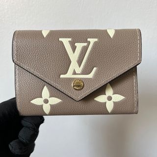 (Category: ) located in . Submitted by mjlenihcpreloved (Listing ID 1363074303, Image 1). Description: .