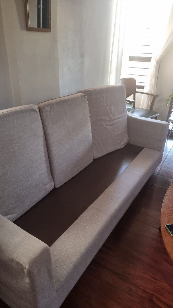 Mandaue Foam Beige 3 seater sofa (Category: Sofas) located in Bulacan. Submitted by iamolivia_p (Listing ID 1362151679, Image 2). Description: Personal Use, no foul smell, clean Comes with 3 trow pillow.