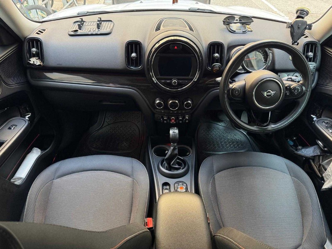 MINI Cooper COUNTRYMAN Auto62863130914690113