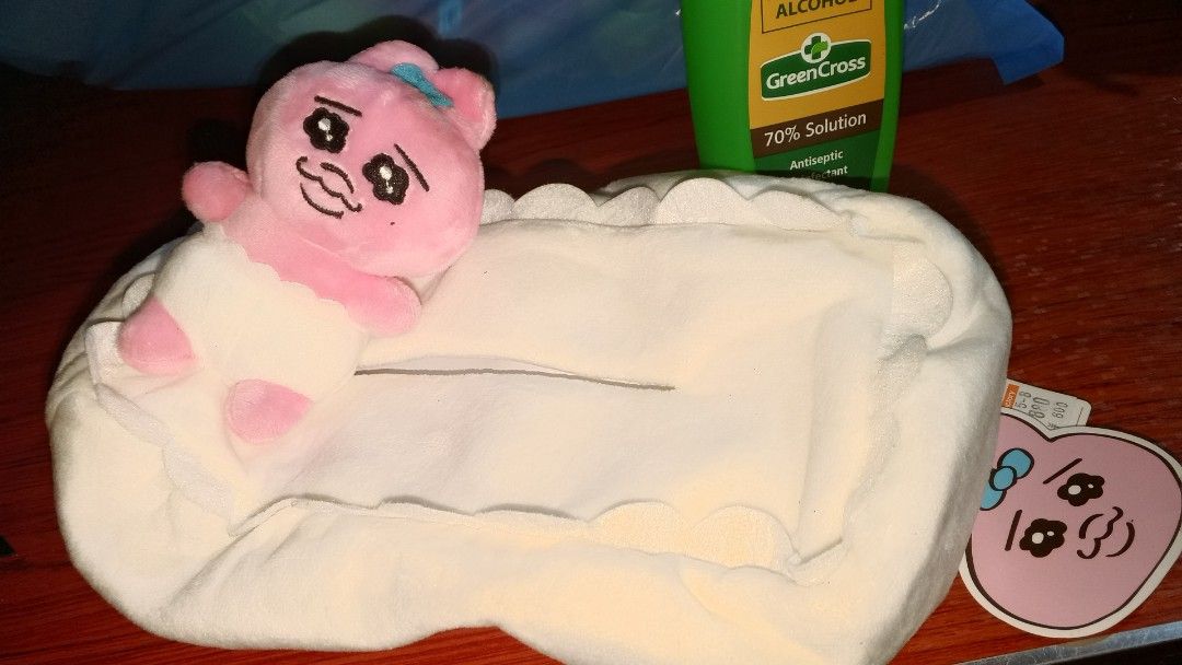Opanchu Tissue Holder (Category: Towels, Napkins & Holders) located in Mamburao. Submitted by rogerhabbitz (Listing ID 1363170372, Image 1). Description: .