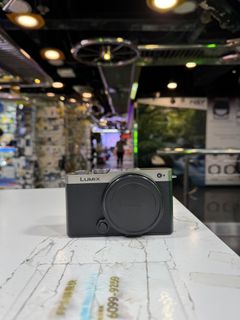 （分類：）位於 。 由 dtrade203 提交（商品編號 1363043233，圖片 1）。簡介： 。