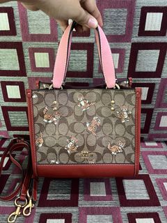 (Kategori: ) berada di . Dikirim oleh adistamaharani (ID iklan 1363034319, Gambar 1). Deskripsi: .
