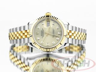 (Category: ) located in . Submitted by luxury_by_ncash_2 (Listing ID 1363040517, Image 1). Description: .
