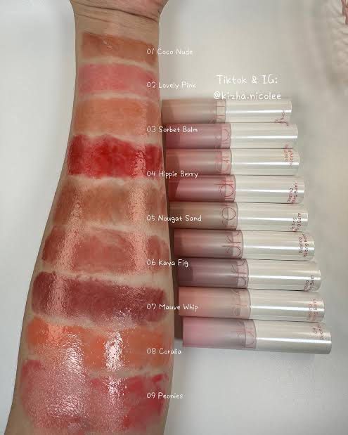 Romand Glasting Melting Balm (Category: Makeup) located in Makati City. Submitted by 097buys (Listing ID 1363119604, Image 3). Description: set price 400 both used only once.