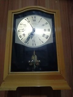 Seiko clock