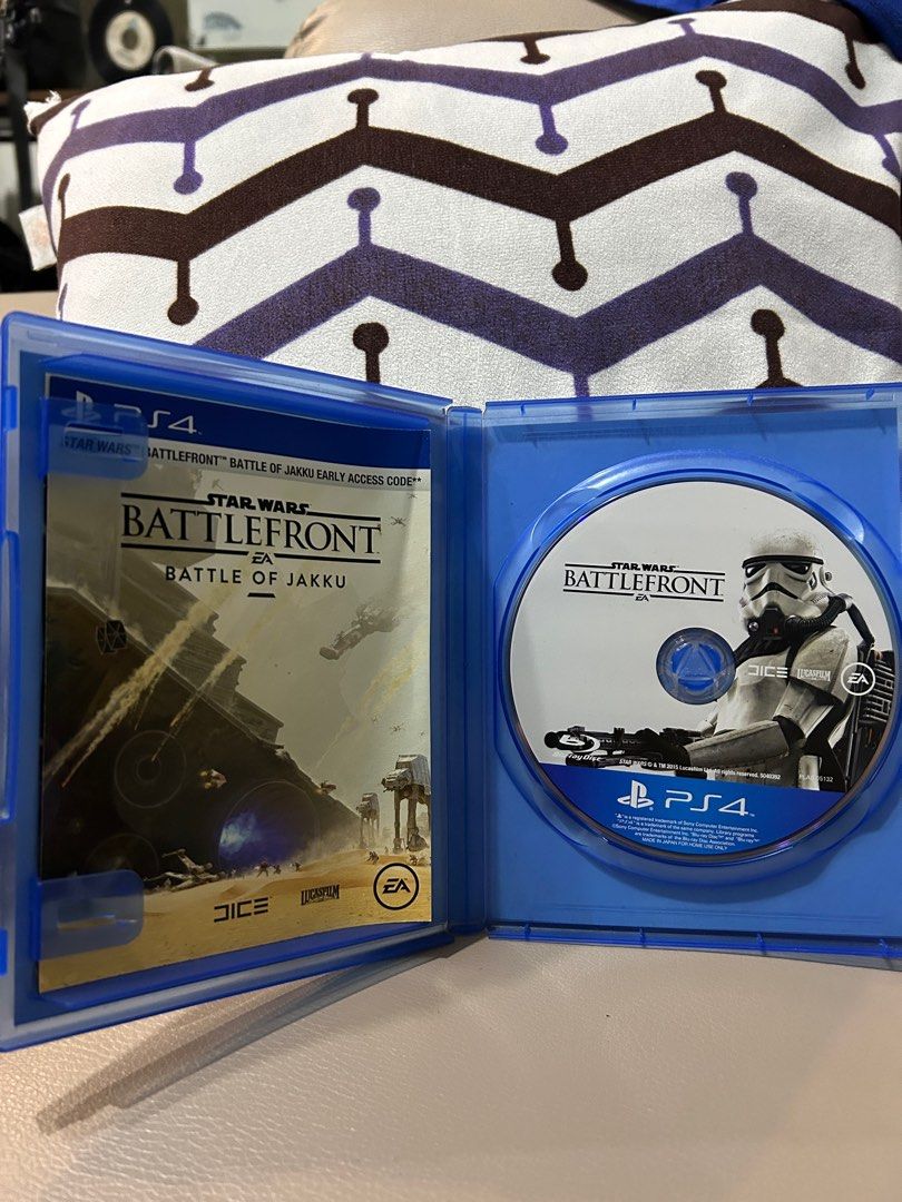 Starwars Battefront PS4 (Category: PlayStation) located in Cavite. Submitted by ercm06 (Listing ID 1363043131, Image 2). Description: Used PS4 game.