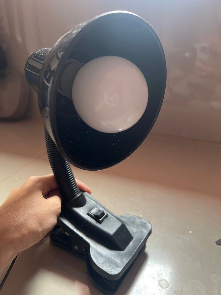 Study Lamp (Category: Other Home Appliances) located in Baguio. Submitted by shop.xy (Listing ID 1363050174, Image 2). Description: - Desaksak, not battery operated - Clip-on fan - BULB NOT INCLUSIVE - Usual ceiling bulbs will fit.