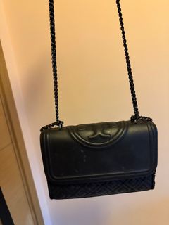 （分類：）位於 。 由 waneee222 提交（商品編號 1363156004，圖片 1）。簡介： 。