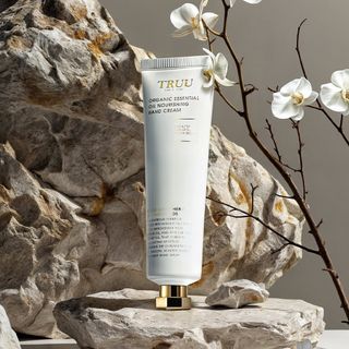 現貨 Truu 植萃精油潤澤護手霜 60ml64211778903681110