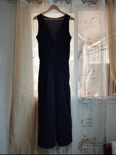 (Category: ) located in . Submitted by znithcloset (Listing ID 1363078971, Image 1). Description: .