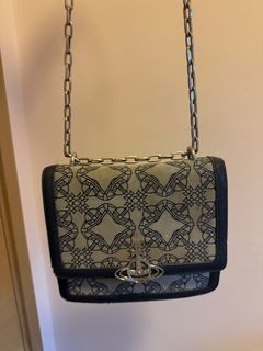 （分類：）位於 。 由 waneee222 提交（商品編號 1363155762，圖片 1）。簡介： 。
