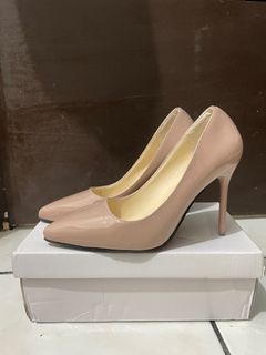 (Category: ) located in . Submitted by fannythrift (Listing ID 1363297573, Image 1). Description: .