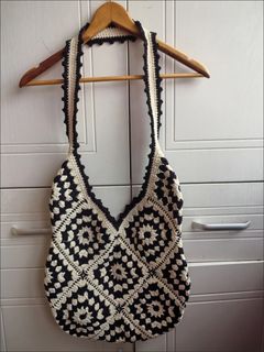 ‼️Clearance‼️ Black and white crochet shoulder bag (perfect for summer outings, beach trips, outdoor shoots, and photography)64244272578945110