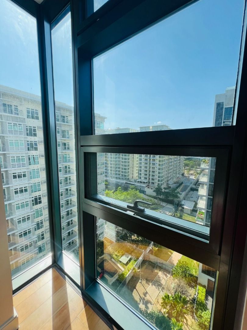 📍 Arbor Lanes (Pine Tower) (Category: Apartments & Condos) located in Makati City. Submitted by renzproperties (Listing ID 1363248264, Image 2). Description: 📍 Arbor Lanes (Pine Tower) 3 BR + maid’s room w T&B 3 TB + powder room FA: 172 sqm Semi Furnished Parking: 2 Features: •⁠ ⁠Brand new •⁠ ⁠High floor “C” unit •⁠ ⁠With 9 sqm Garden Lounge / balcony •⁠ ⁠With inverter ACs, range hood, electric stove, and dishwasher 💰Price: ₱50M NET (negotiabl