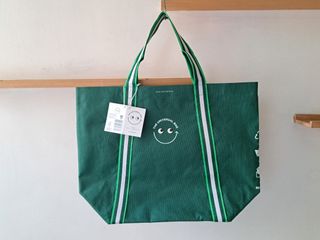（分類：）位於 。 由 happymouse123 提交（商品編號 1363321006，圖片 1）。簡介： 。