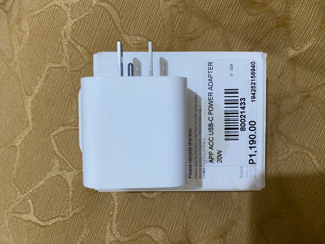 Apple USB-C Adapter 20W (Category: Chargers & Cables) located in Manila. Submitted by emercadejas (Listing ID 1362986367, Image 3). Description: Like new! From beyond the box on orange app 🍊 W/ box and receipt to guarantee authenticity! .