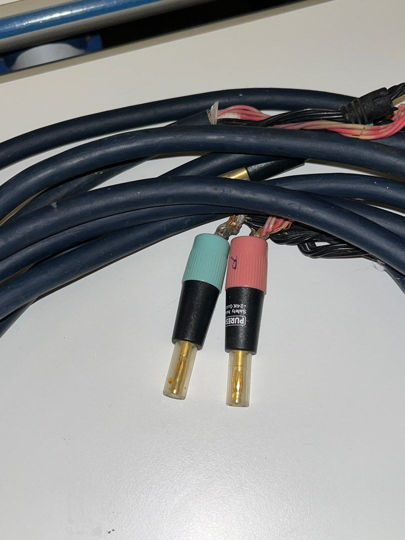 Audioquest Indigo blue speaker cable (Category: Other Audio Equipment) located in Singapore. Submitted by zol88 (Listing ID 1363295349, Image 1). Description: 6 FT x 2 for L/R speakers Will include additional 5FT x 2 for bi-wiring to passive sub-woofers if required.