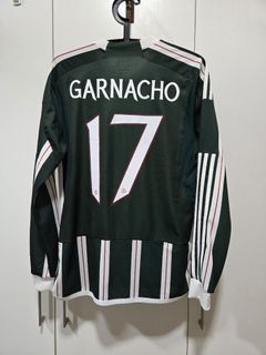 (Category: ) located in . Submitted by footballguy (Listing ID 1363338717, Image 1). Description: .