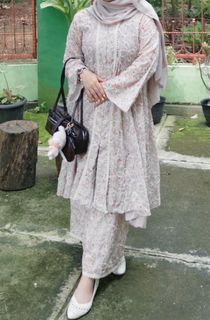(Kategori: ) berada di . Dikirim oleh prelovedbyyyemi (ID iklan 1363271611, Gambar 1). Deskripsi: .