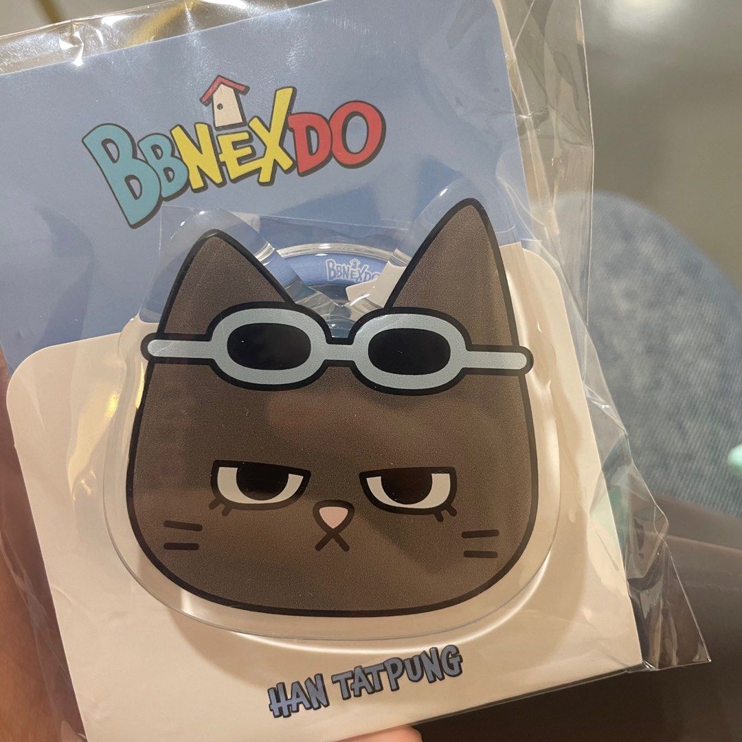 Boynextdoor BBNEXDO HAN TATPUNG手機支架, 興趣及遊戲, 收藏品