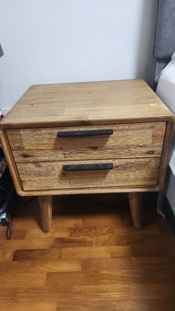 Bedside Table (Category: Tables & Sets) located in Singapore. Submitted by noryame (Listing ID 1363283209, Image 1). Description: A pair of Castlery Seb bedside table. With minor scratches as shown on photo 2 & 4. Price for both is $350, one unit is for $190. Dimension: W56 x D45 x H55cm Self-collect at Sengkang.
