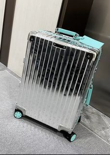 Blue main color chassis, 21 inches