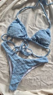 (Category: ) located in . Submitted by _prelovedbyace (Listing ID 1363231259, Image 1). Description: .